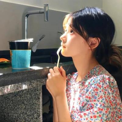 这个大叔不太囧